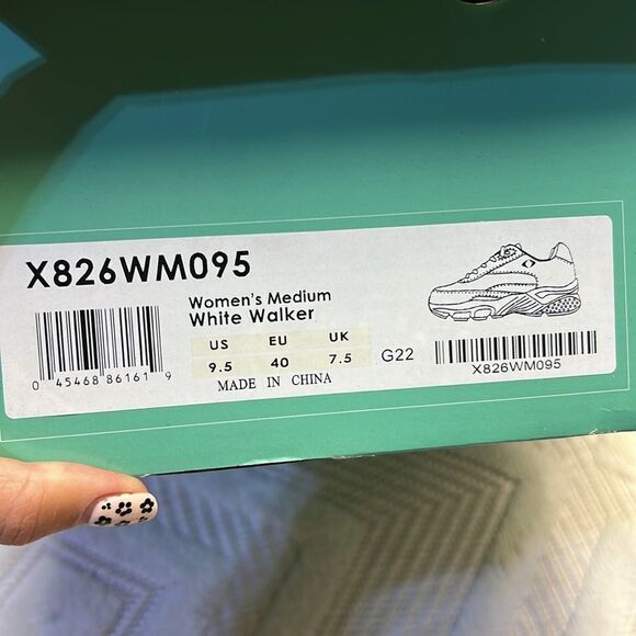 APEX -  Lace Walking Shoe - X Last - White - Picture 3 of 7